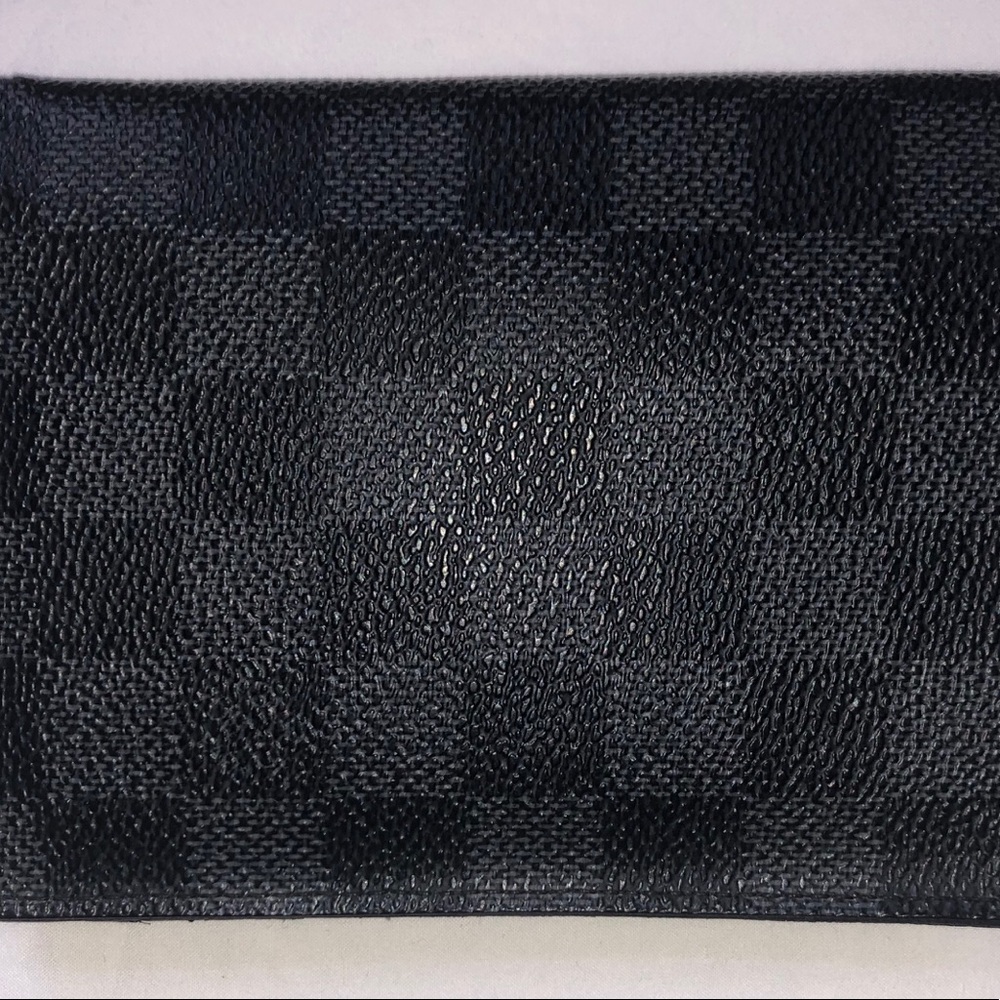 LV damier  graphite passport holder